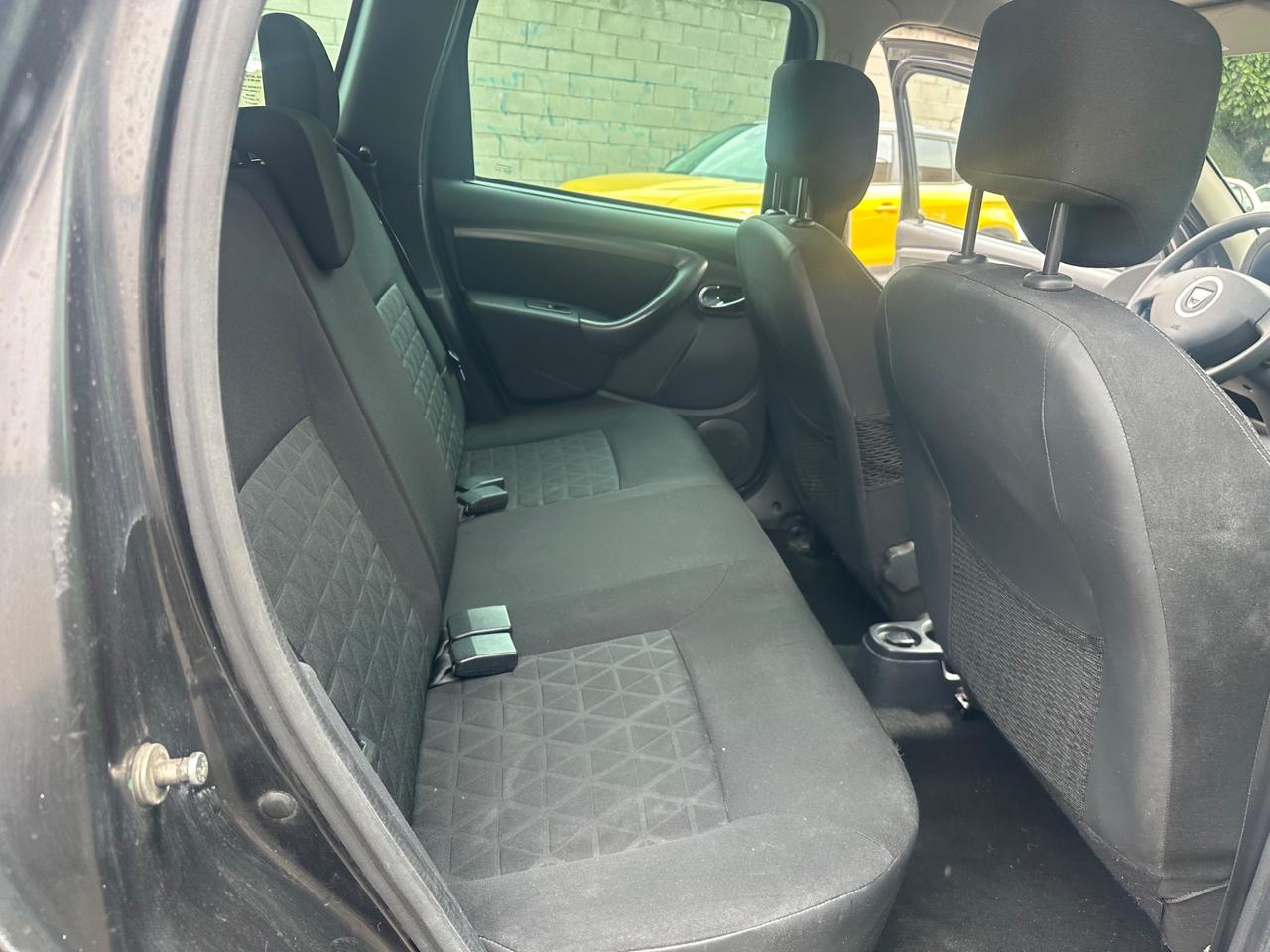 Dacia Duster 1.6 110CV 4x2 GPL Lauréate - ok neopatentati