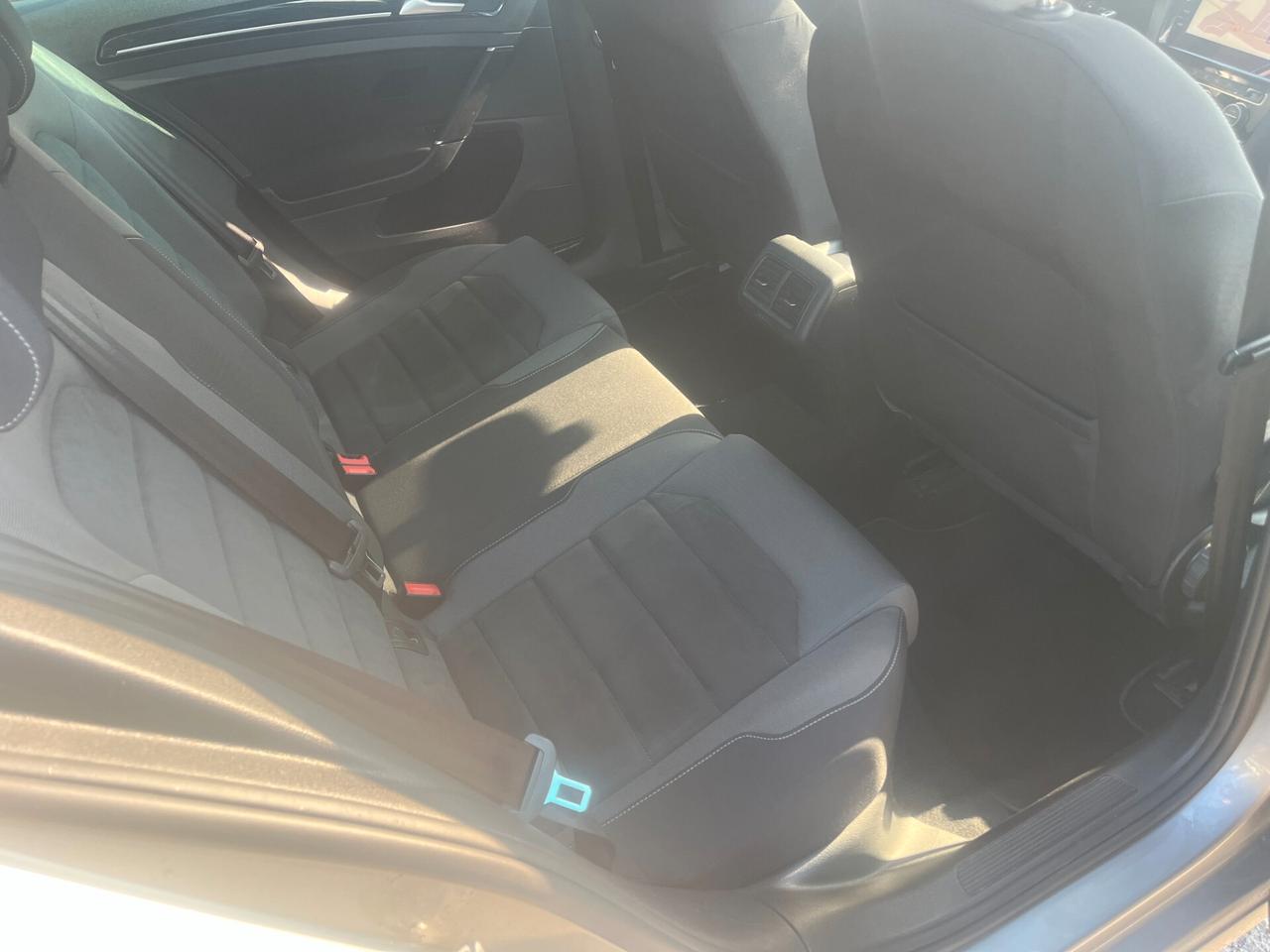 Volkswagen Golf 1.4 TGI DSG 5p. Highline BlueMotion