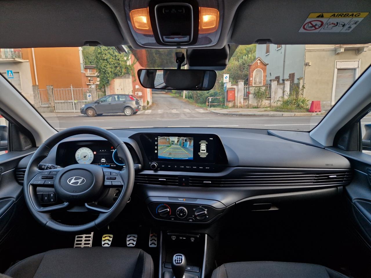Hyundai BAYON 1.2 88CV "SOLO 6.200 km" Carplay, Navi, Telecamera