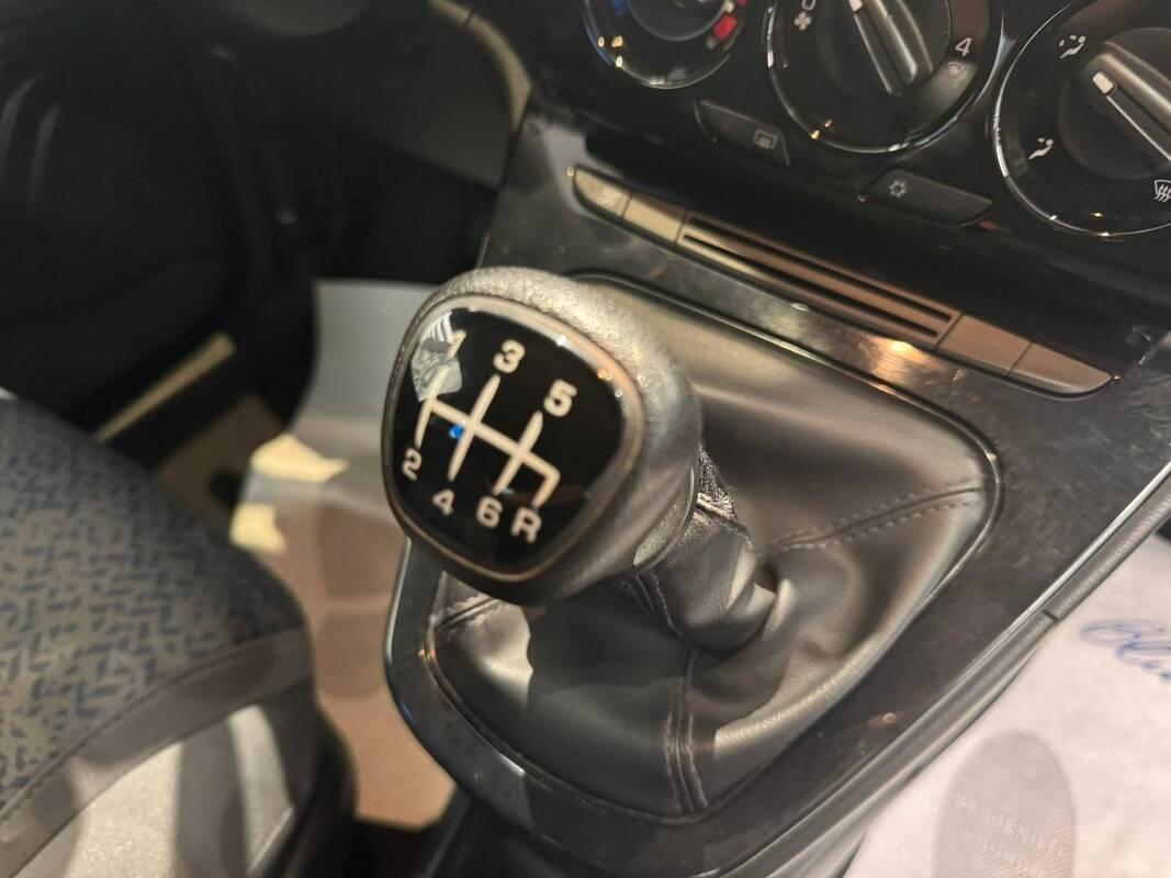 Lancia Ypsilon III 1.0 firefly hybrid Silver s&s 70cv