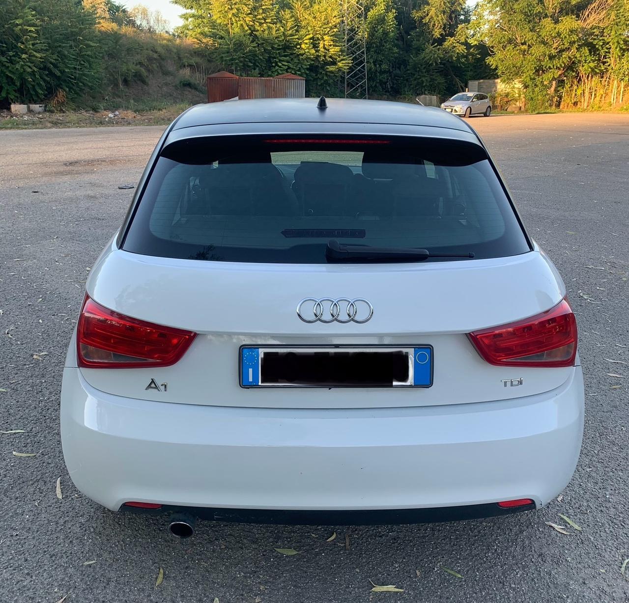 Audi A1 SPB 1.6 TDI S tronic line edition plus