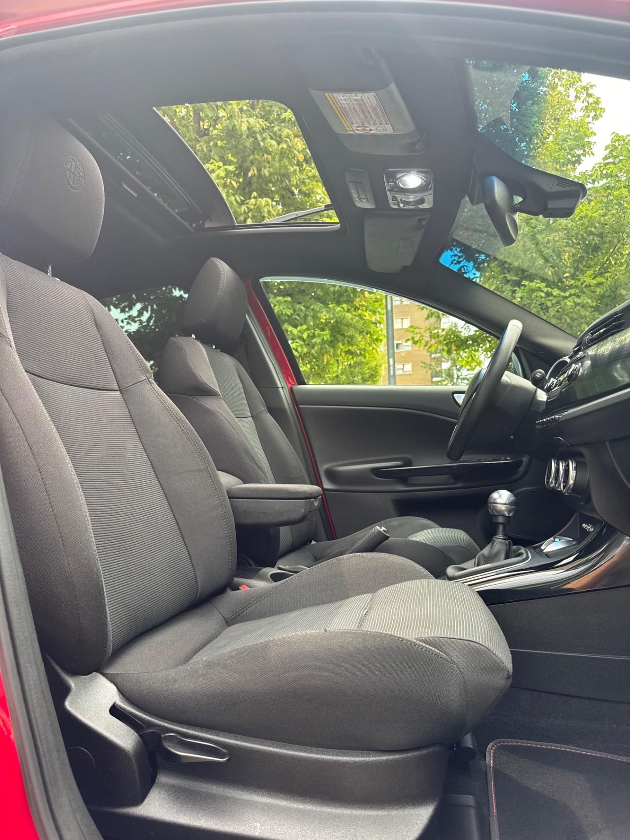Alfa Romeo Giulietta 1.4 170 cv Tetto apribile