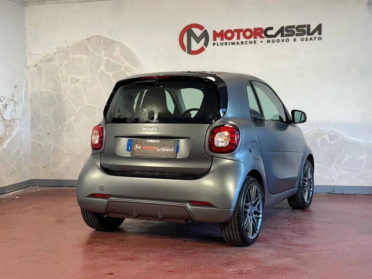 Smart ForTwo 90 0.9 T twinamic allestimento Brabus