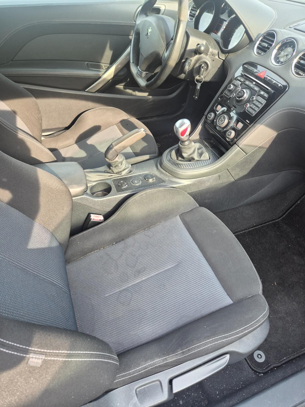 Peugeot RCZ 1.6 THP 156CV