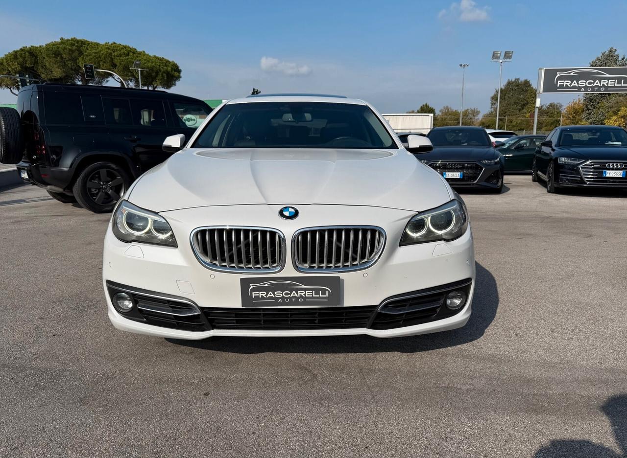 Bmw 530 530dA 258CV Touring Modern/TETTO/PELLE/NAVI