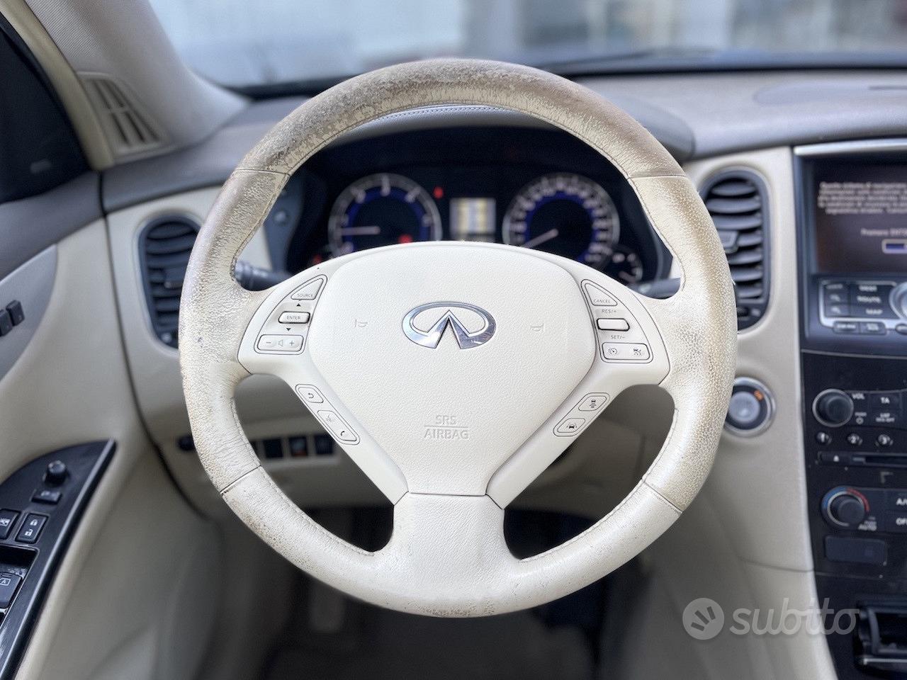 Infiniti QX50 (EX) 3.0 Diesel 238CV E5 - 2011