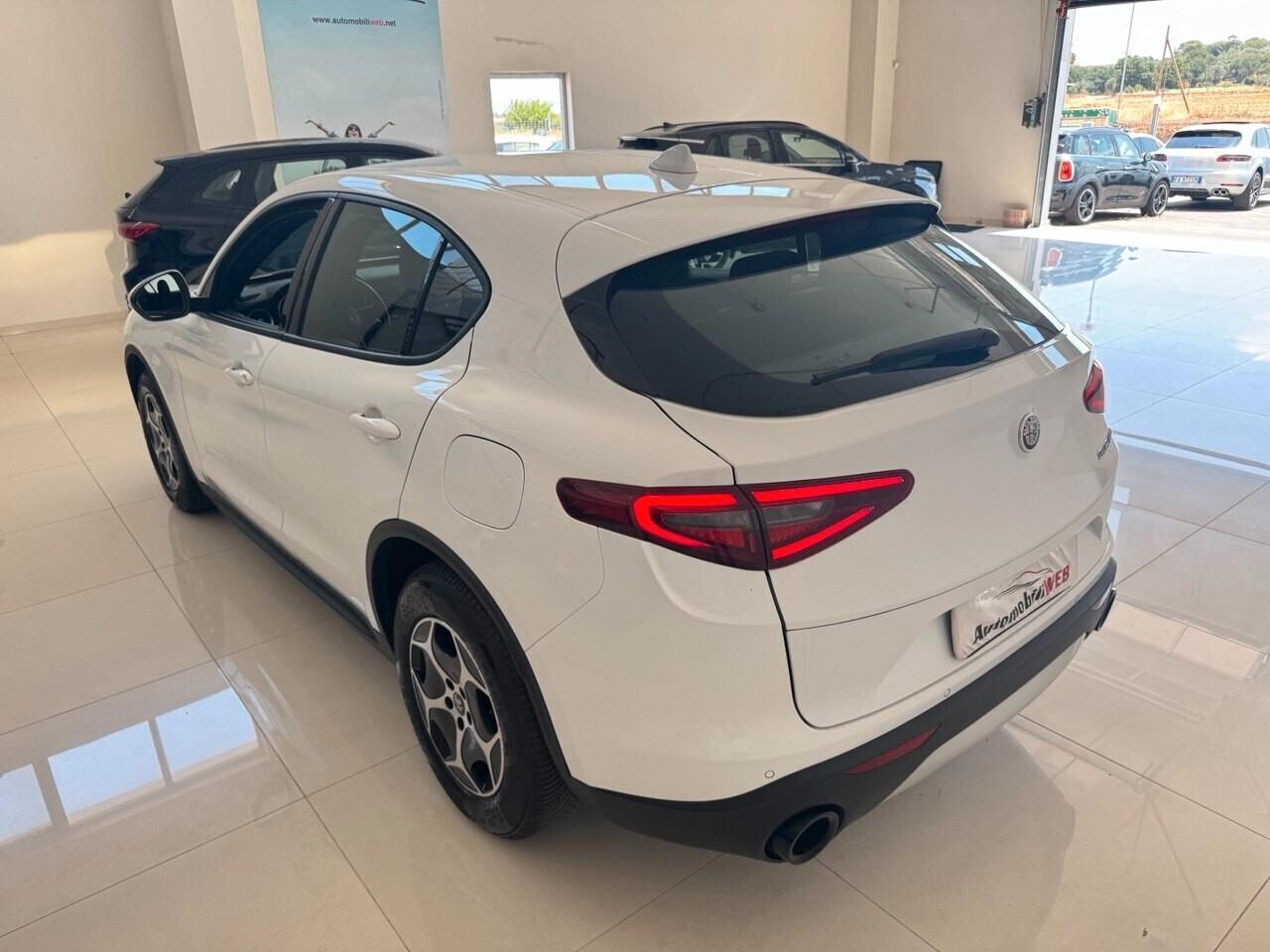 Alfa Romeo Stelvio 2.2 Turbodiesel 190 CV AT8 RWD Business