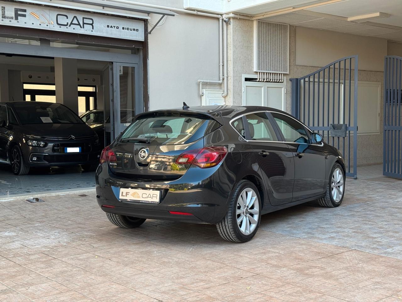 Opel Astra 1.7 CDTI 125 cv 5 porte Cosmo
