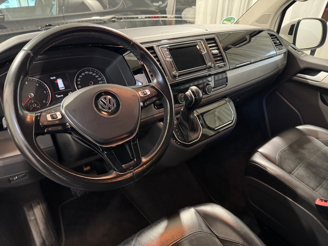 Volkswagen Multivan 2.0 TDI 199CV DSG 4Motion Highline Generation Six