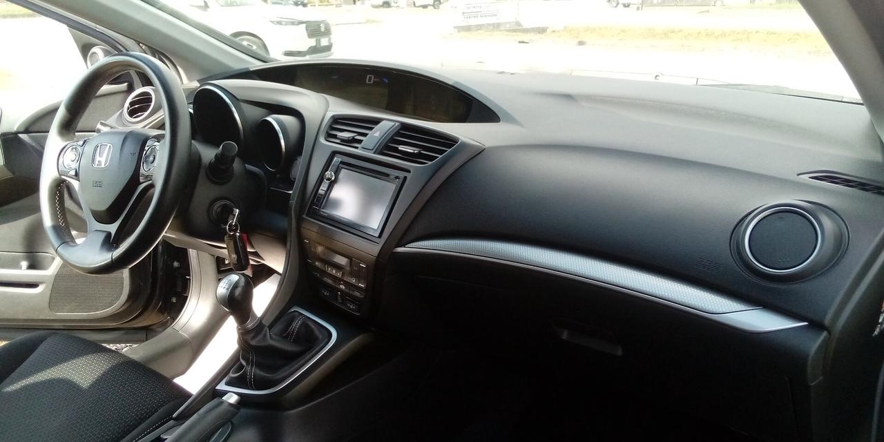 Honda Civic Tourer 1.6 i-DTEC Elegance Navi