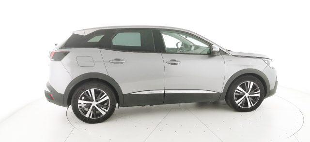 PEUGEOT 3008 Hybrid 225 e-EAT8 GT