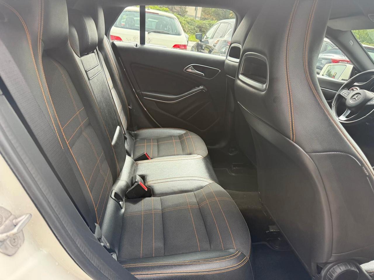 Mercedes-benz CLA 200 180 d S.W. Automatic Premium