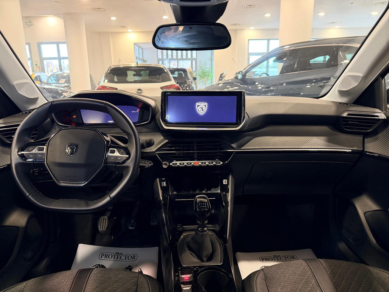 PEUGEOT 208 1.2 PURETECH ALLURE