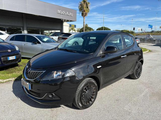 LANCIA Ypsilon 1.0 FireFly 5 porte S&S Hybrid Gold NEOPATENTATI