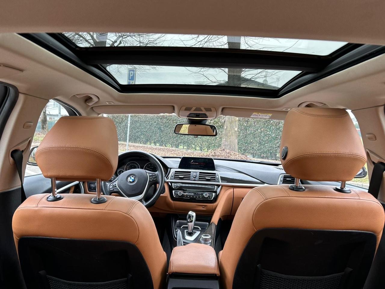 BMW 320d xDrive Touring Luxury – Automatica – 190 CV