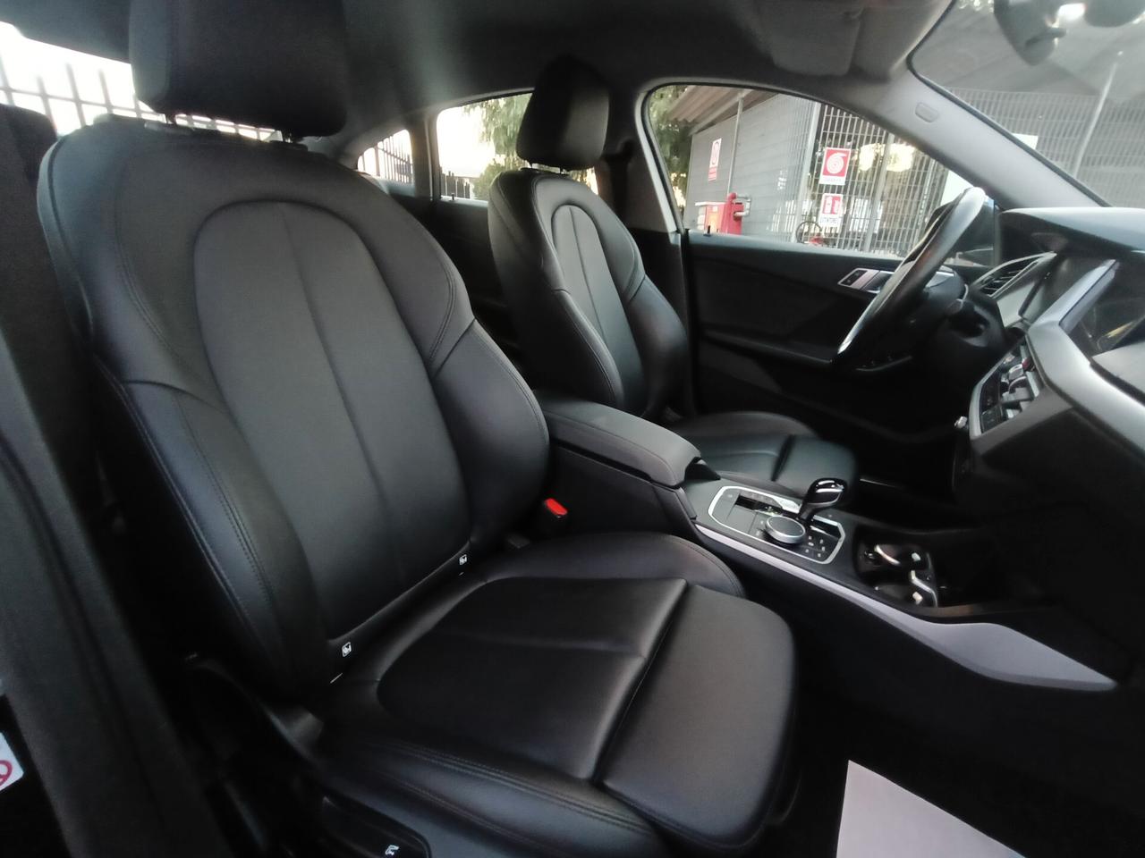 Bmw Serie 2 Gran Coupé 220i Advantage aut.