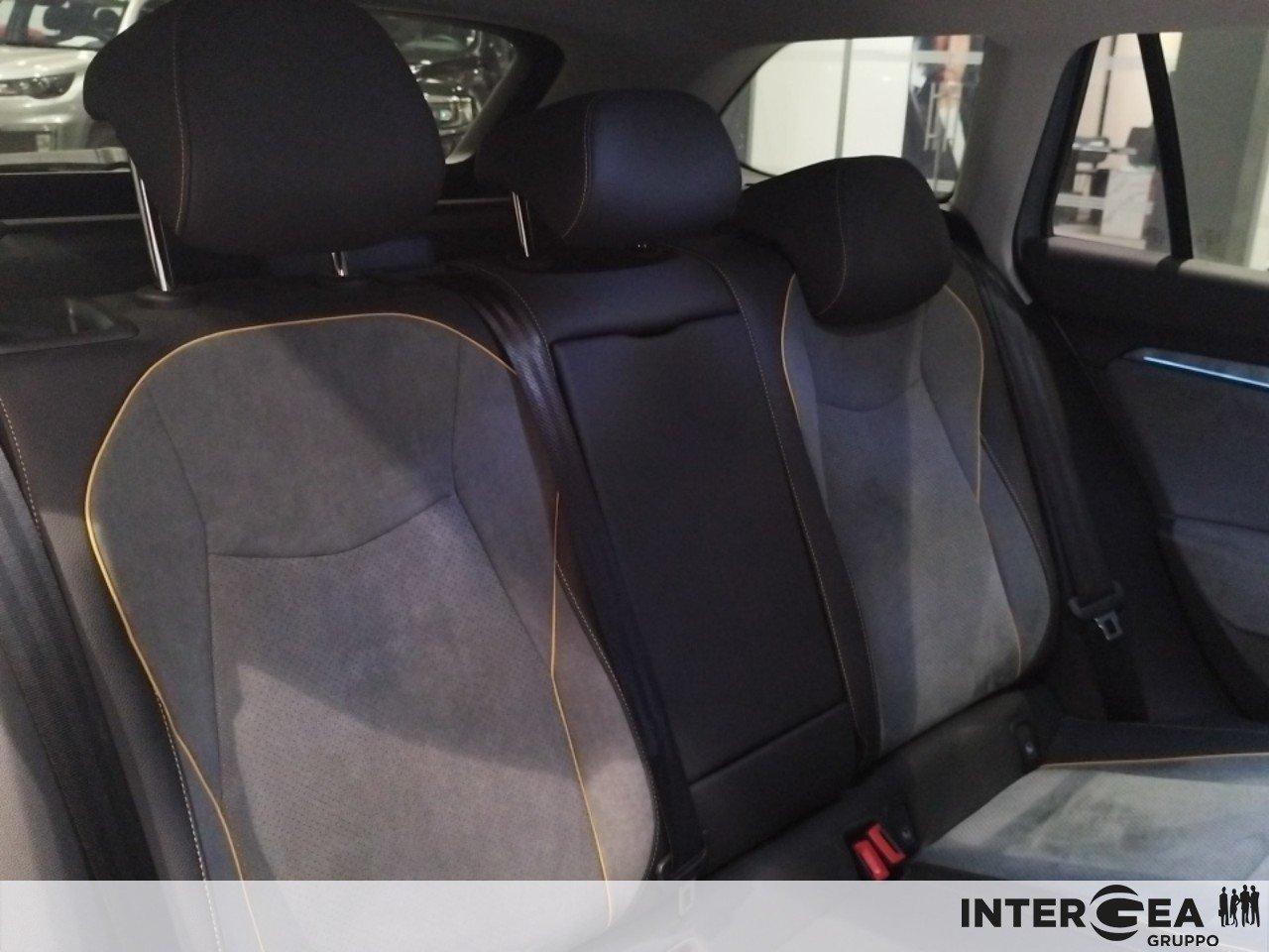 SKODA Superb Wagon 2.0 tdi Style 150cv dsg