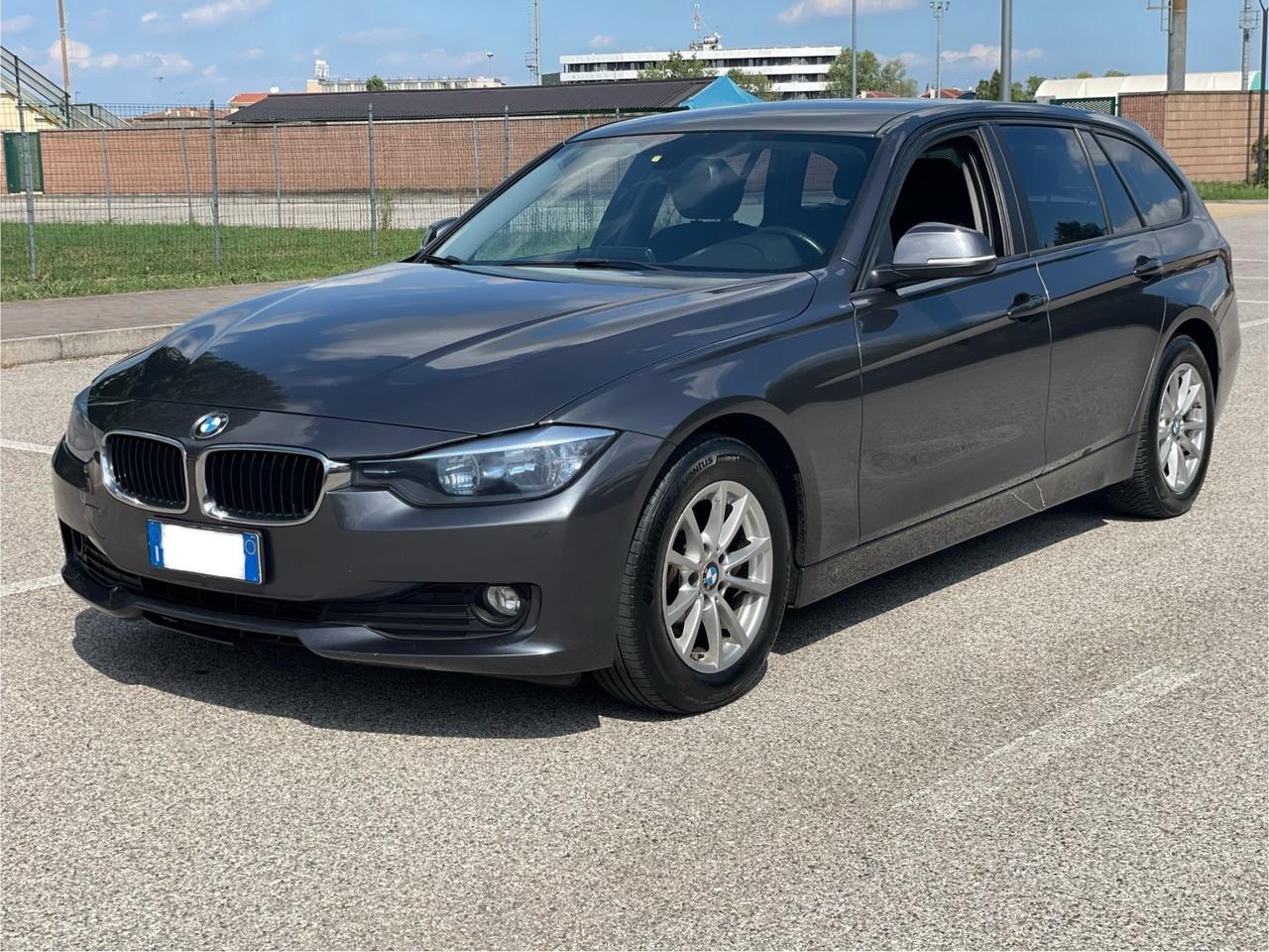 BMW Serie 3 318D TOURING BUSINESS AUT. 143cv 105kw