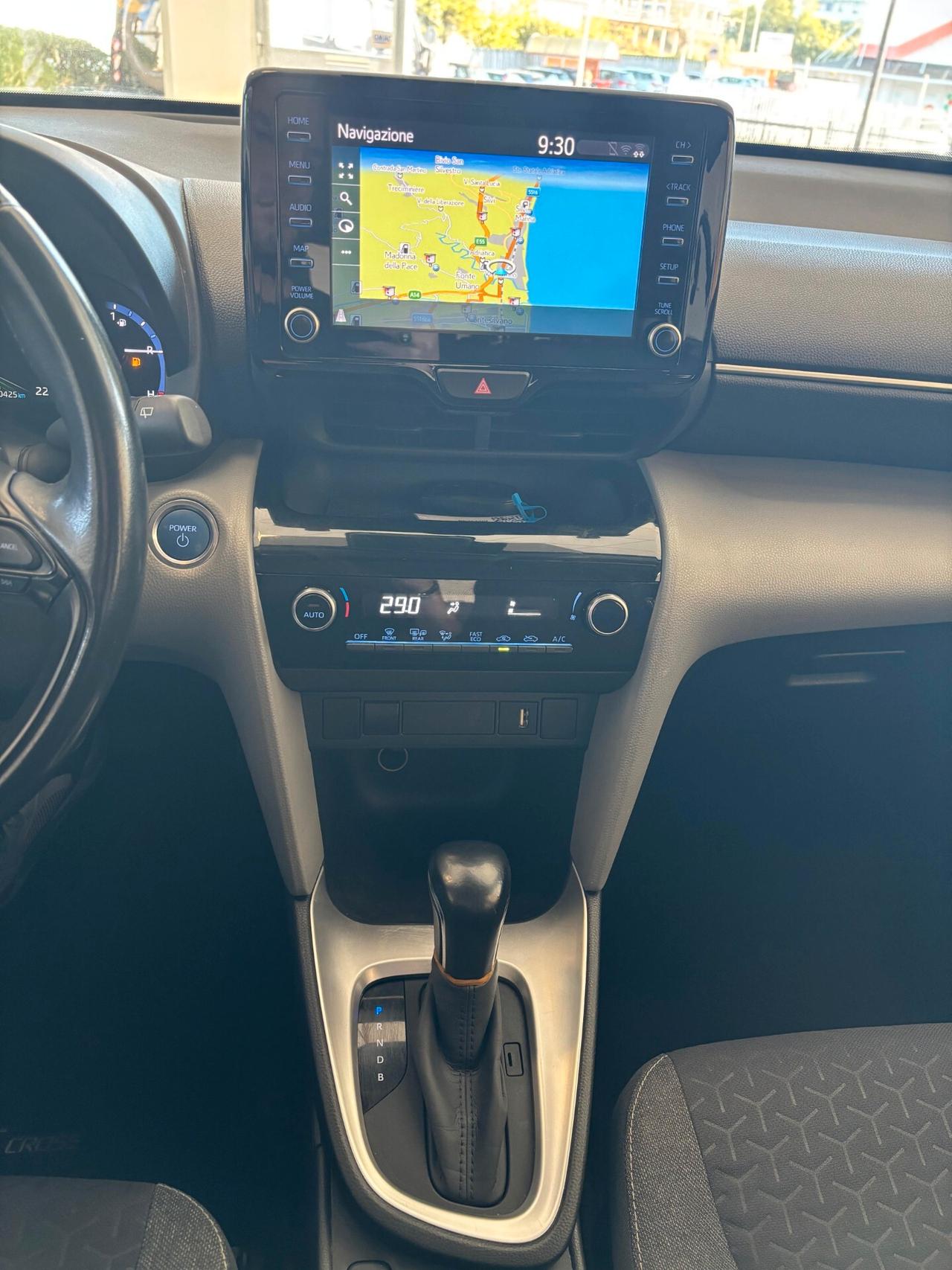 Toyota Yaris Cross 1.5 Hybrid E-CVT Business