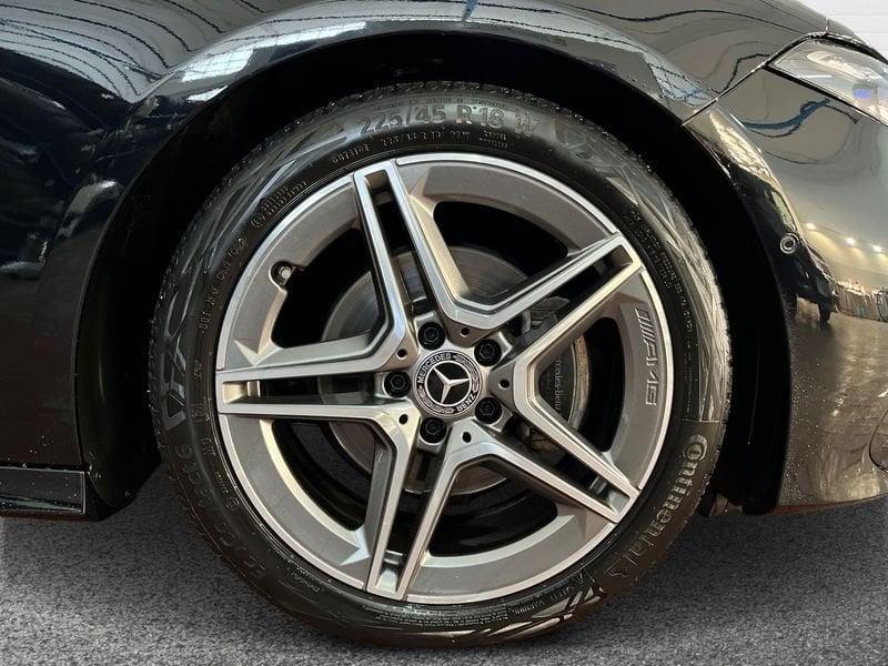 Mercedes-Benz Classe A - W177 2023 A 180 d AMG Line Advanced Plus auto