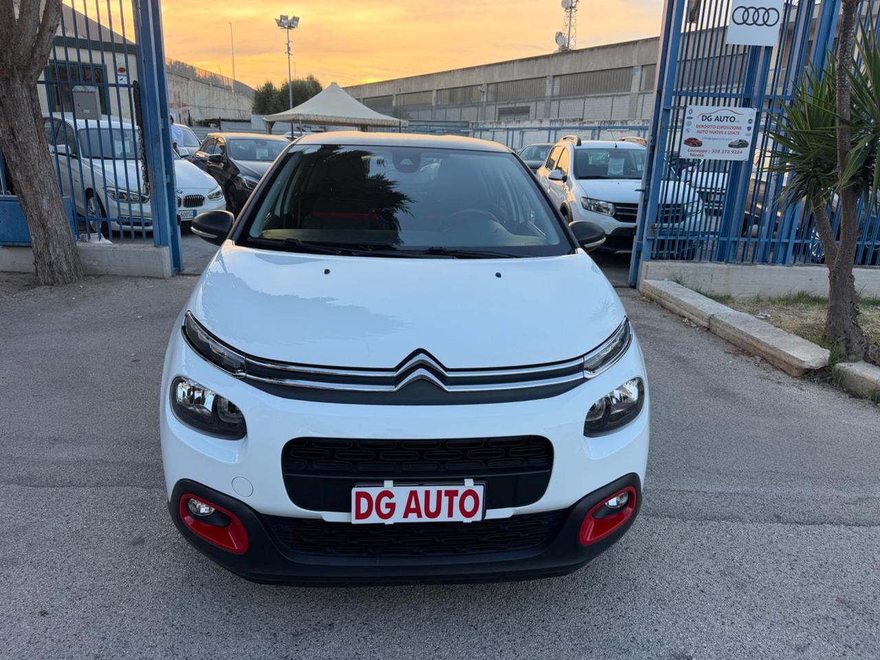 Citroen C3 1.5 diesel 102 cv 2019 navig Retrocamera