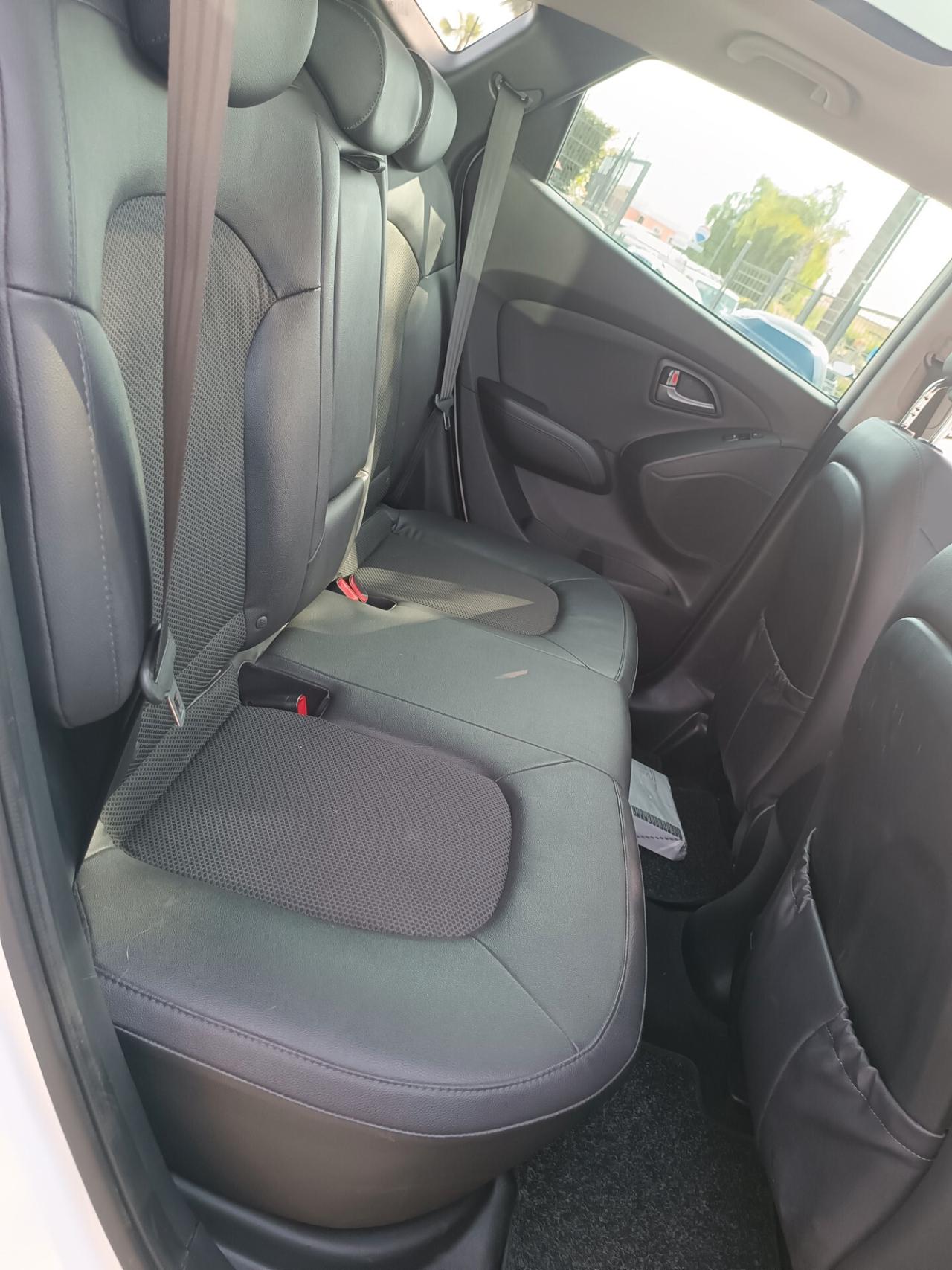 Hyundai iX35 1.7 CRDi FULL Optional