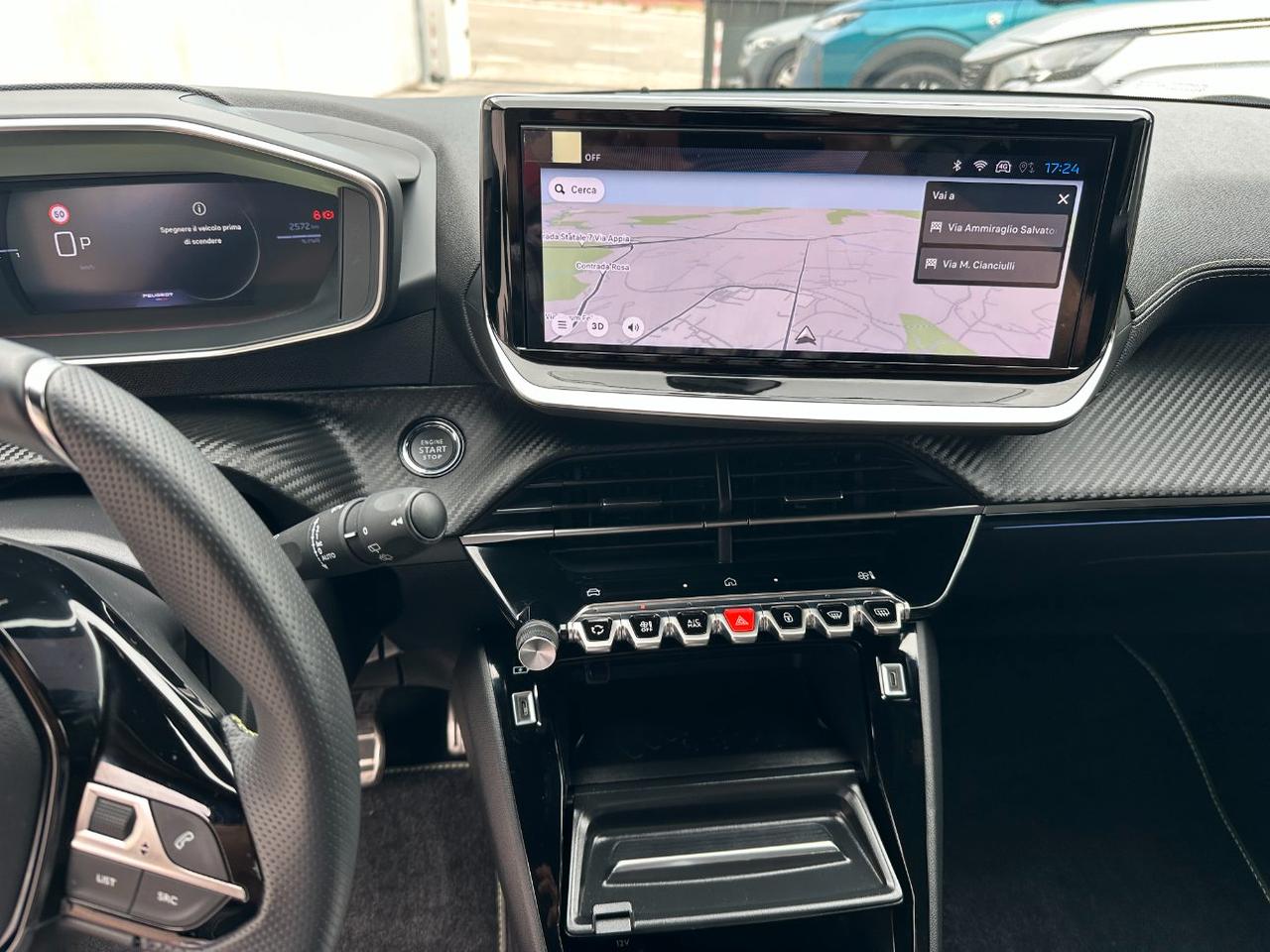 Peugeot 208 1.2 hybrid GT 145cv e-dcs 6