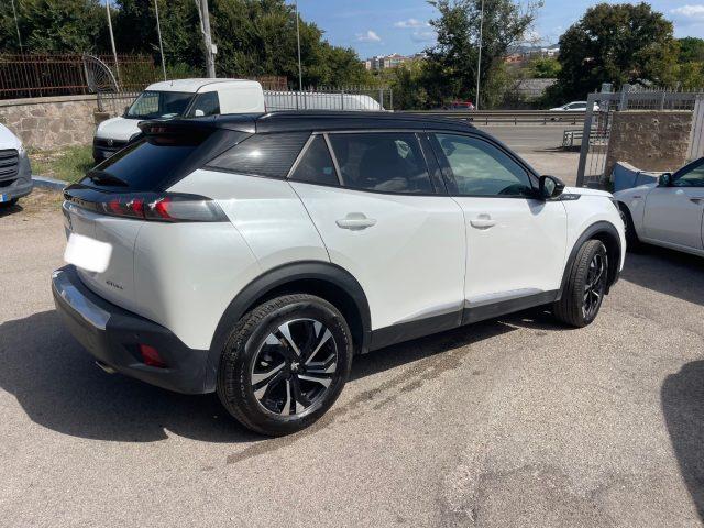 PEUGEOT 2008 BlueHDi 100 GT Line