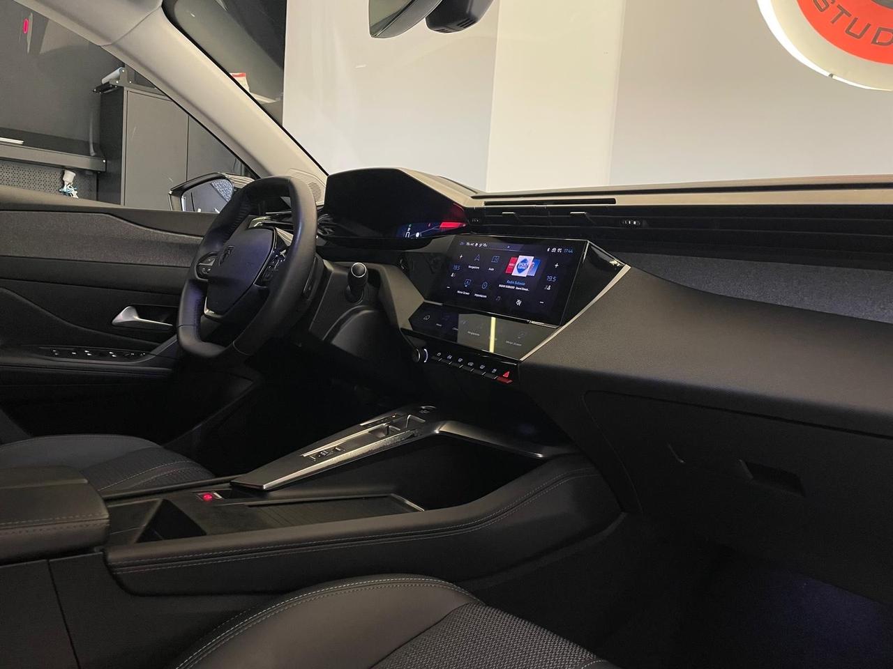 Peugeot 308 BlueHDi 130 SW Allure