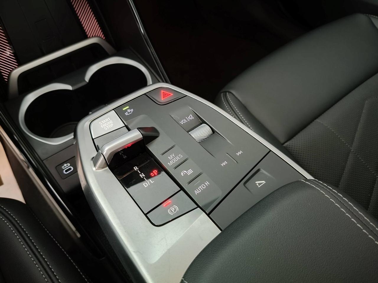 BMW X1 U11 - X1 sdrive18d X-Line auto
