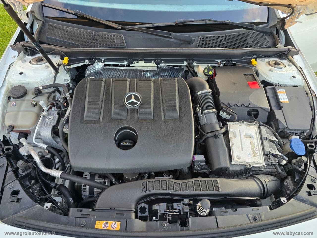 MERCEDES-BENZ A 180 d Automatic Premium NIGHT EDITION