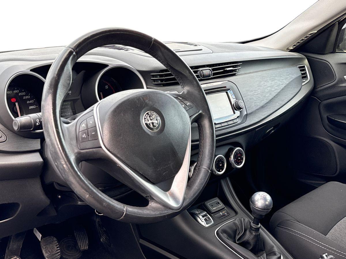 ALFA ROMEO Giulietta III - Giulietta 1.6 jtdm Giulietta 120cv