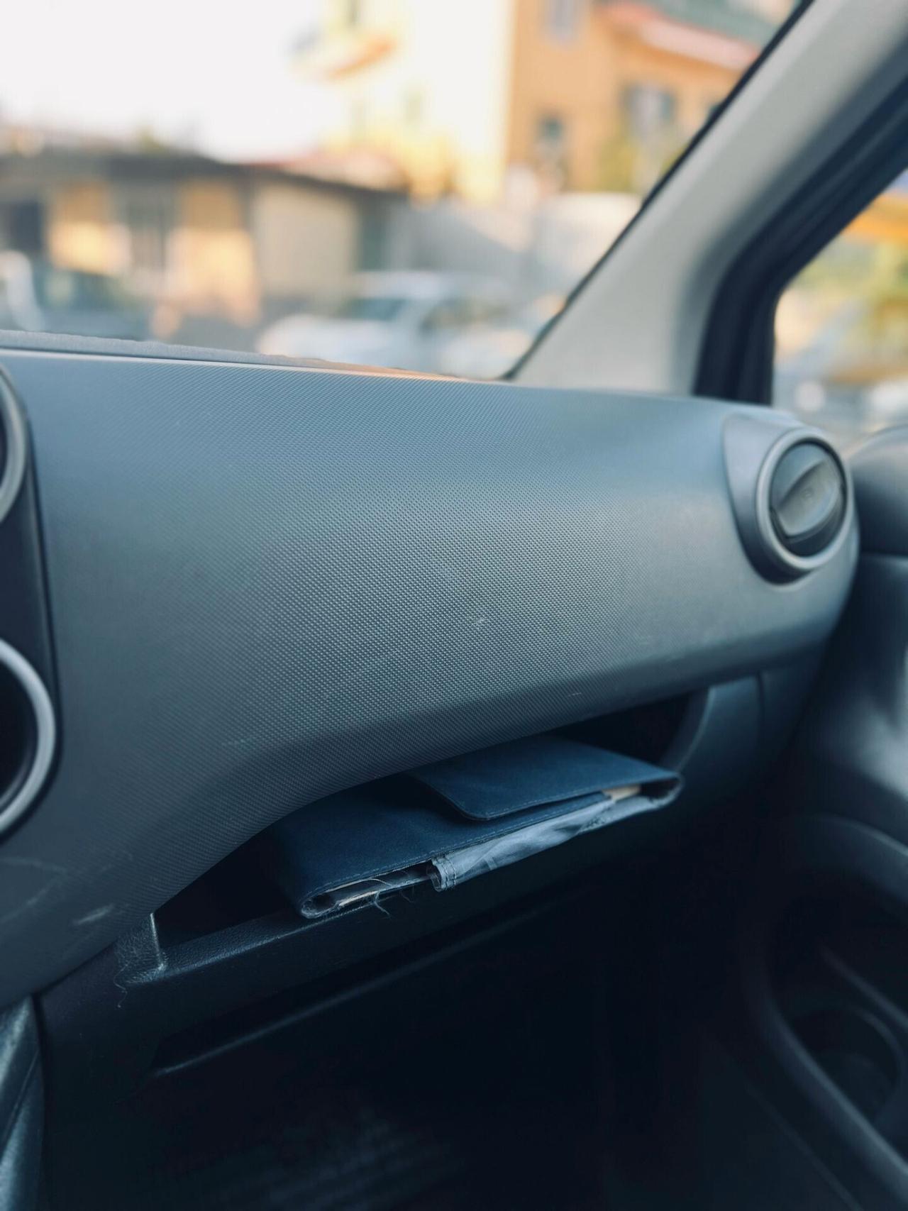 PEUGEOT PARTNER 1.6 HDI 100CV 3 POSTI - 2017