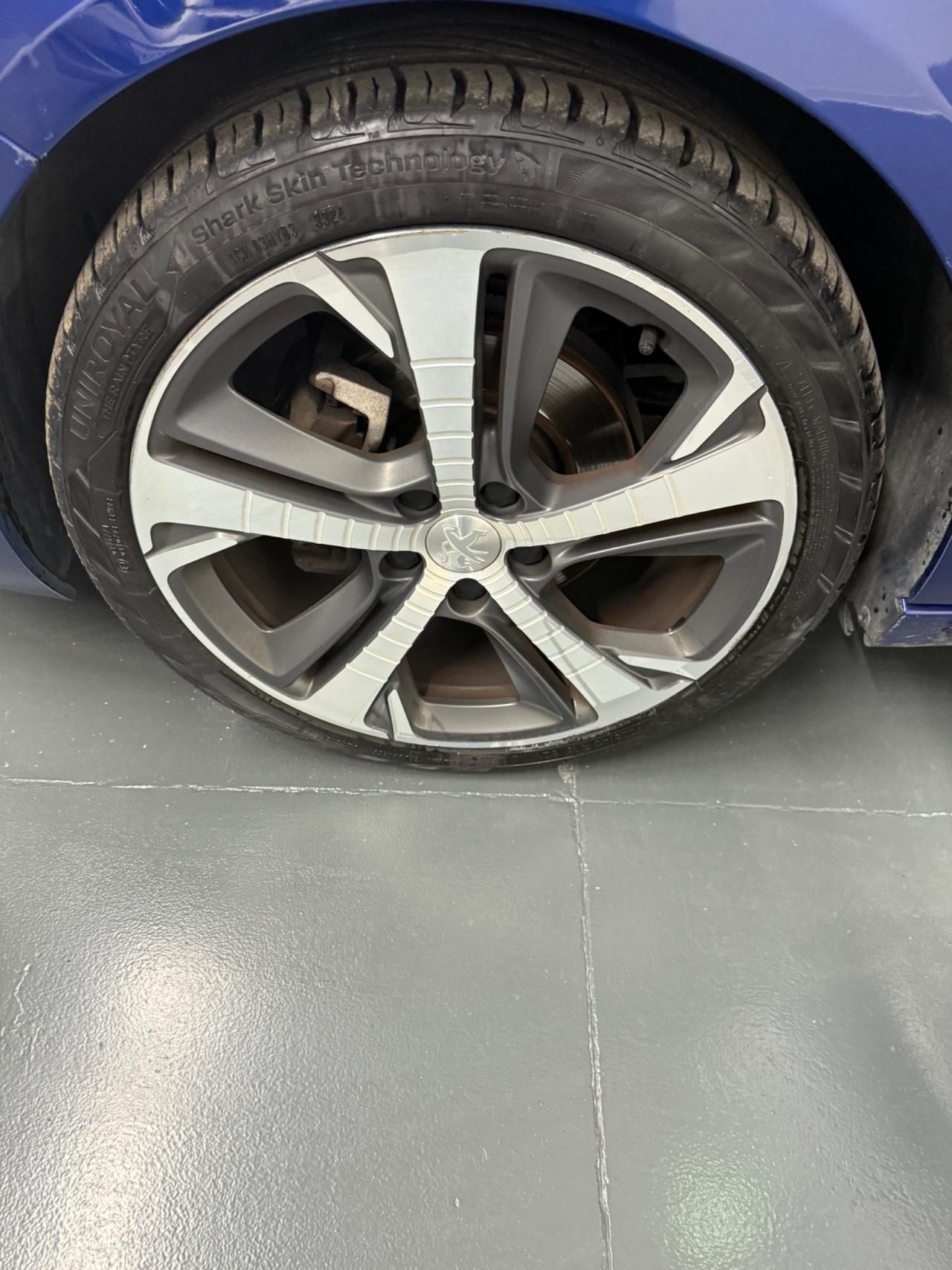 Peugeot 308 BlueHDi 120 S&S EAT6 GT Line