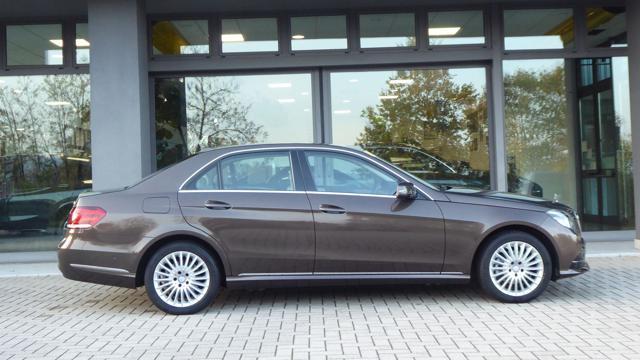 MERCEDES-BENZ E 220 CDI BlueTEC