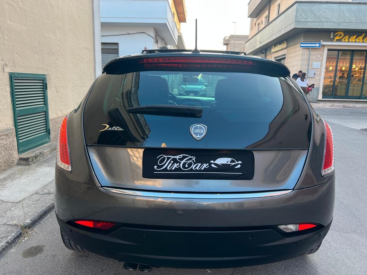 LANCIA DELTA PLATINO 1.9 MJT 8V 190CV TETTO PELLE CRUISE ANNO 2010