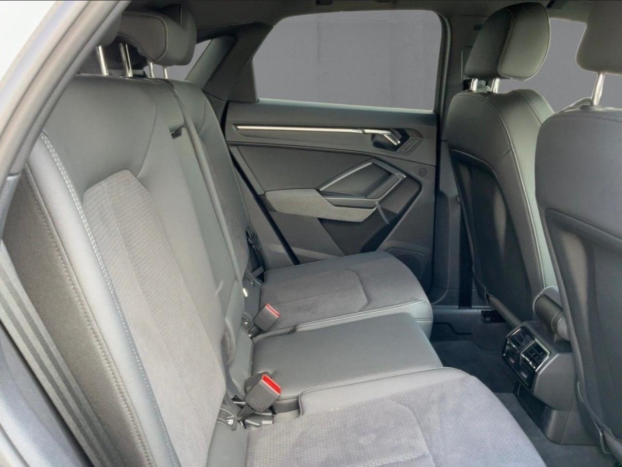 Audi Q3 35 TFSI S tronic S line edition 200cv Matrix Sonos