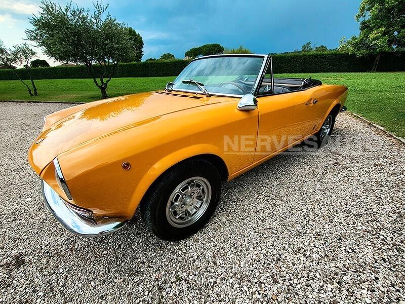 Fiat 124 Spider 1400 1968 CRS ASI – GIALLO POSITANO TARGHE NERE