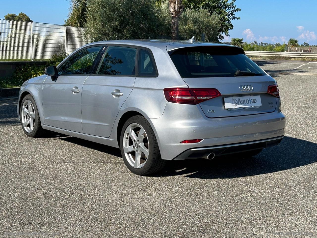 AUDI A3 SPB 1.6 TDI 116CV Sport