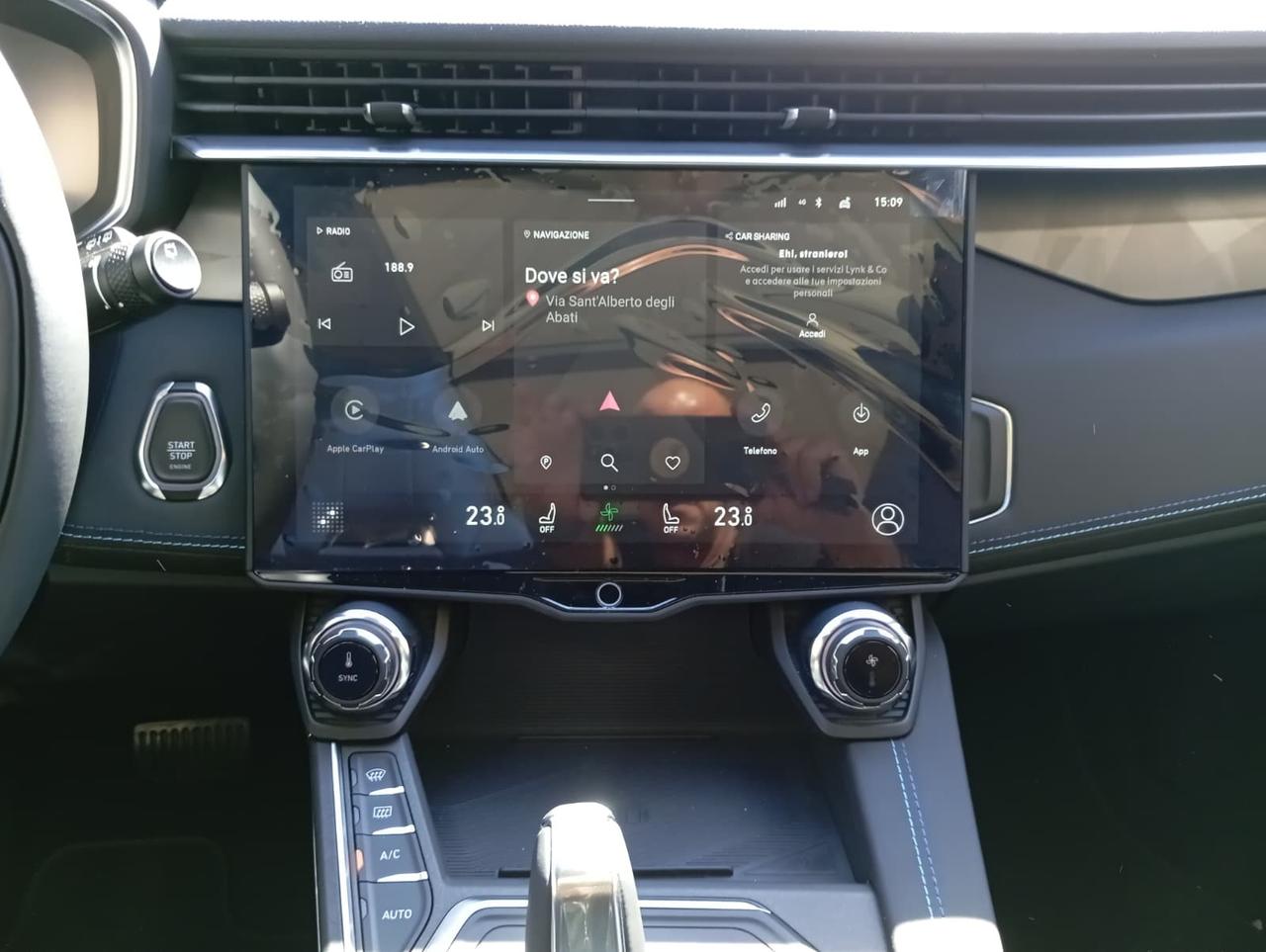 Lynk & Co 01 - 01 1.5 td phev auto