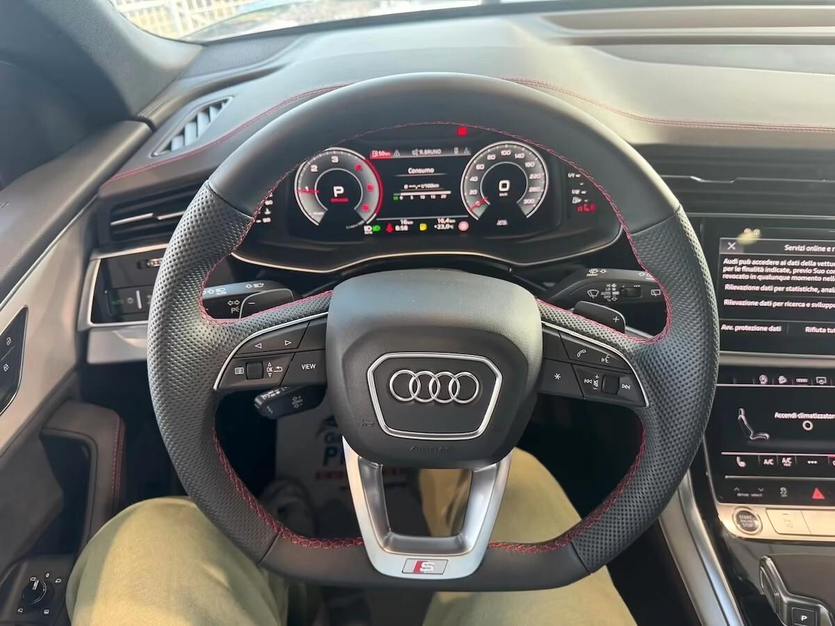 Audi Q8 SUV 50 TDI 286 CV quattro tiptronic S line edition KM0