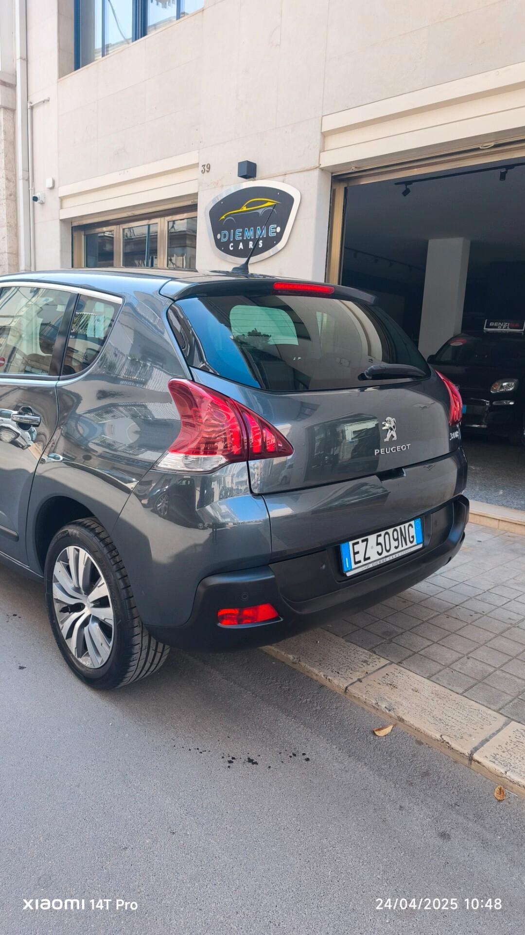 Peugeot 3008 1.6 HDi 115CV/Navi/Active 2015