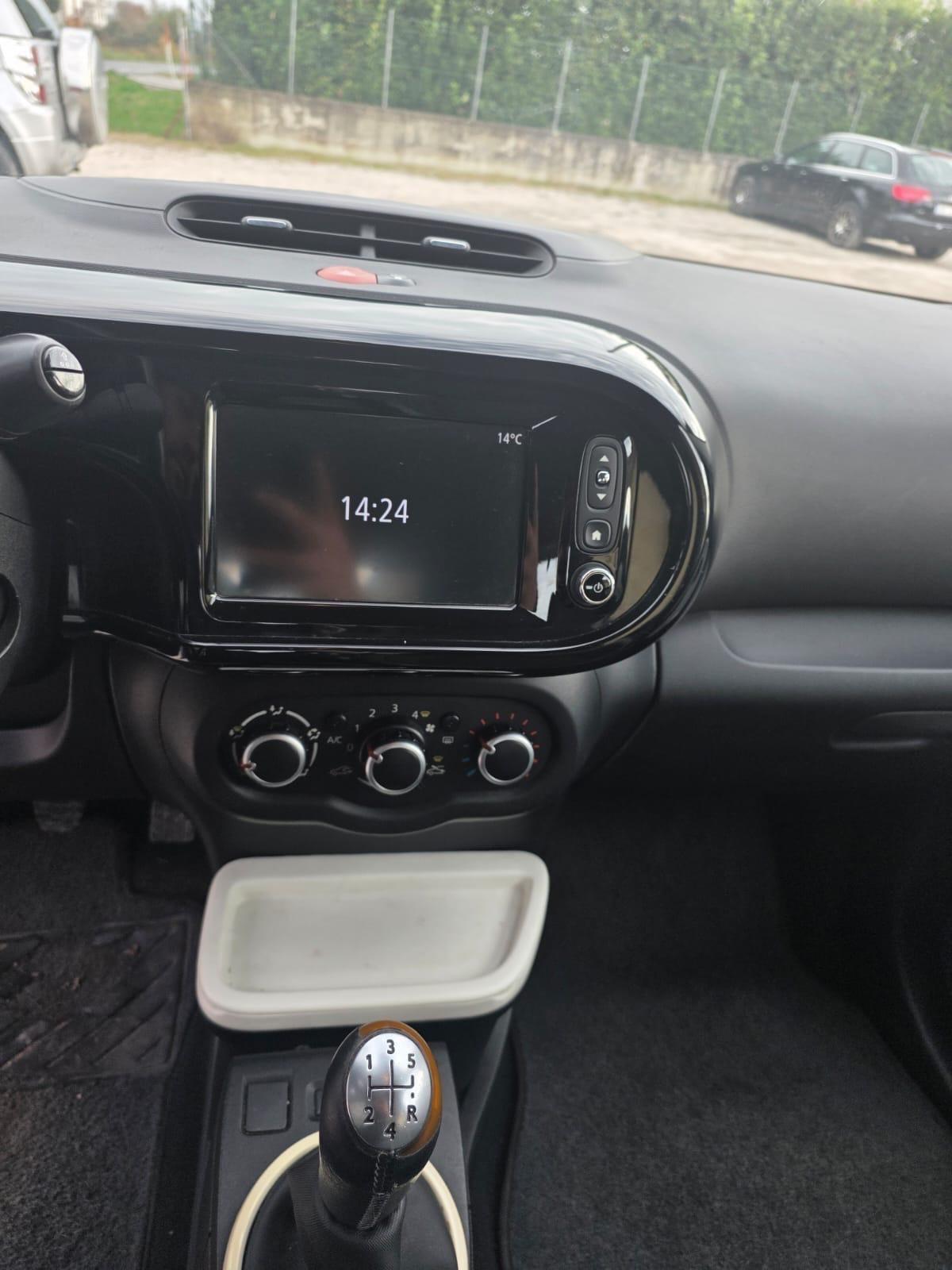 Renault Twingo km 80 mila garantita 12 mesi