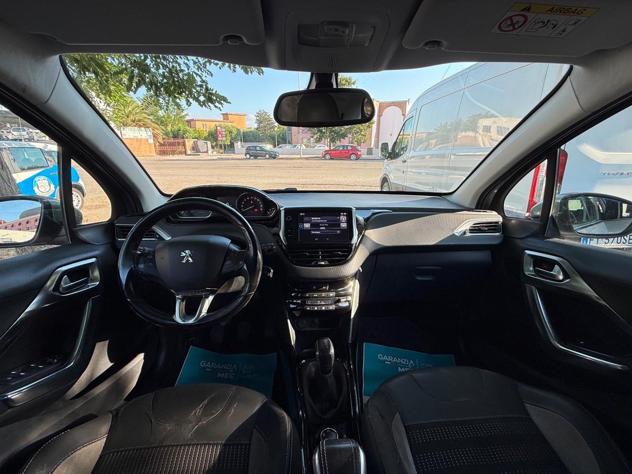 Peugeot 2008 BlueHDi 100 Allure