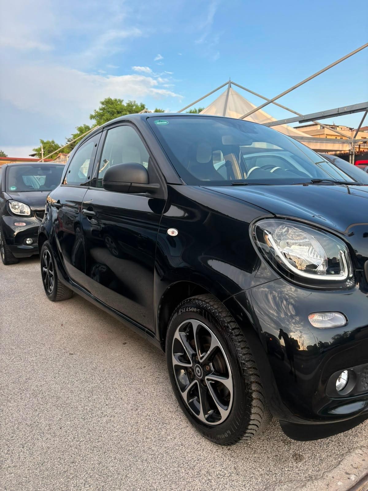 Smart ForFour 70 1.0 Passion