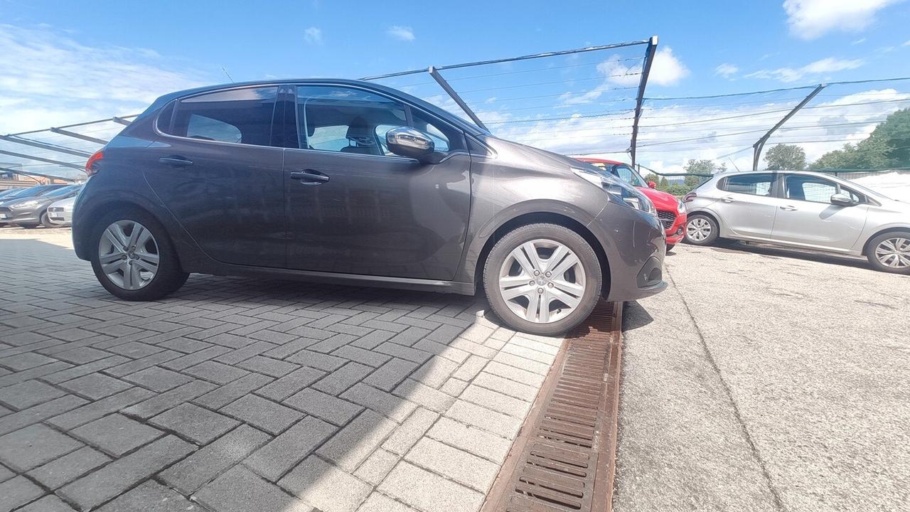 Peugeot 208 PureTech 110 cv Allure