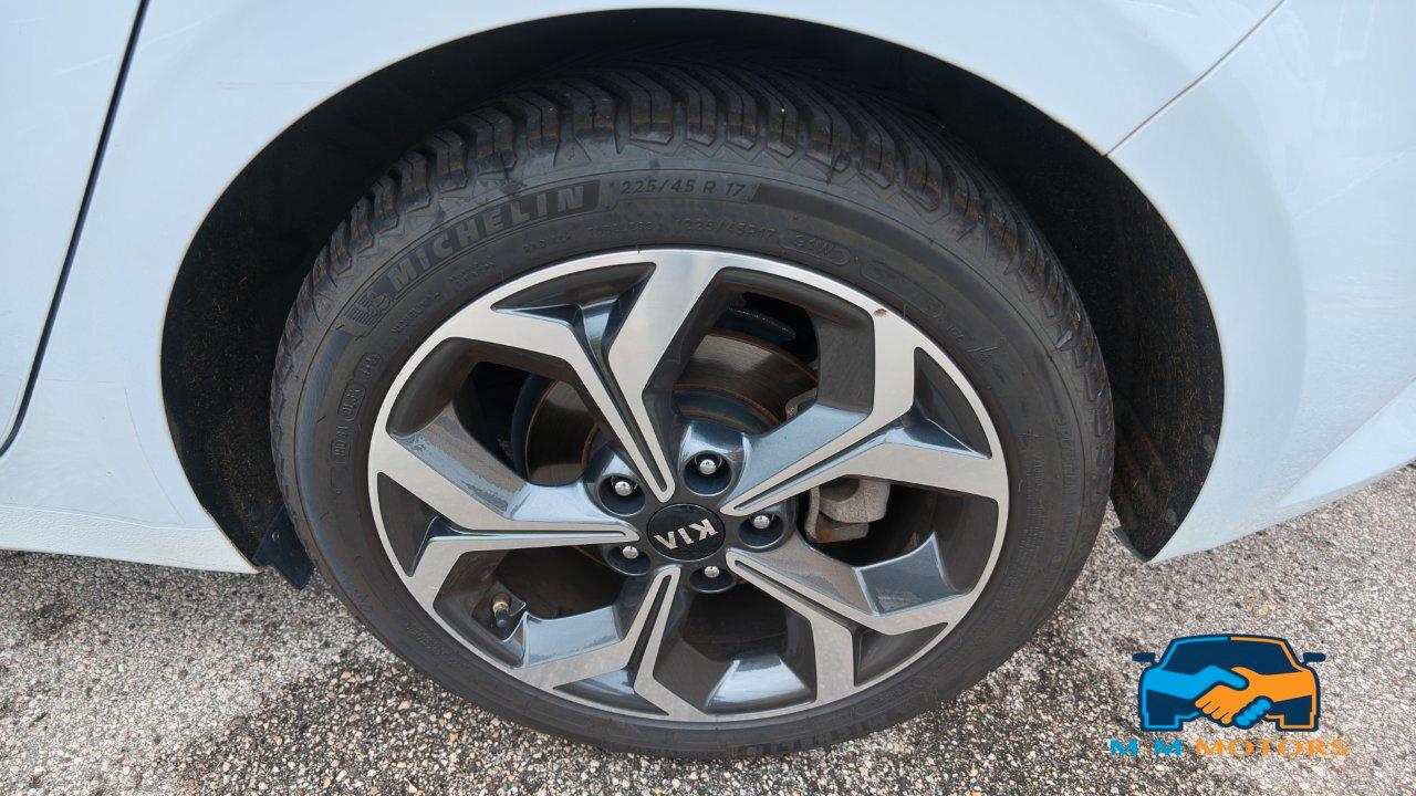 Kia Ceed 5 Porte Ceed 1.6 crdi Evolution 136cv