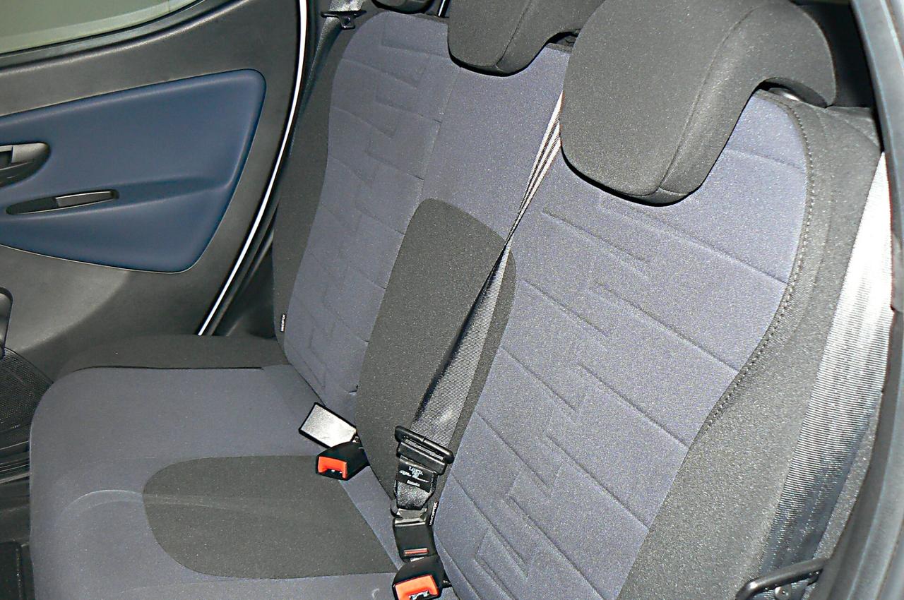 Lancia Ypsilon 1.0 FireFly 5 porte S&S Hybrid Platino - n101109