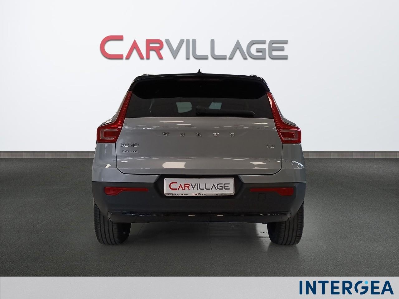 VOLVO XC40 1.5 t3 R-design 163cv auto my21