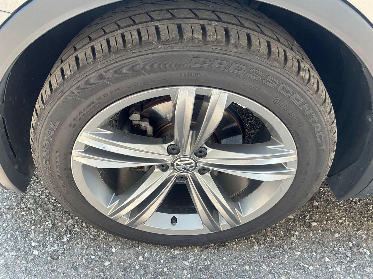 VOLKSWAGEN - Tiguan - 2.0 TDI DSG 4MOTION R-LINE